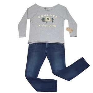 ADKTD Lifestyle Boulder Colorado Lightweight Sweatshirt Pullover Raw Hem Top NWT